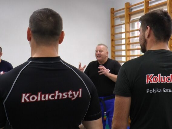 koluchstyl_Easy-Resize.com